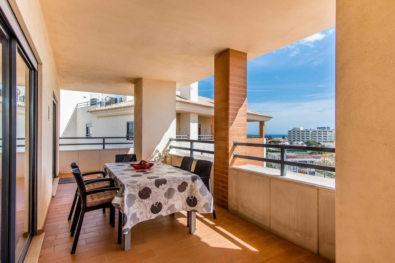 Апартаменты Corcovada, Sunny And Bright T1 With Large Terrace, Албуфейра Экстерьер фото